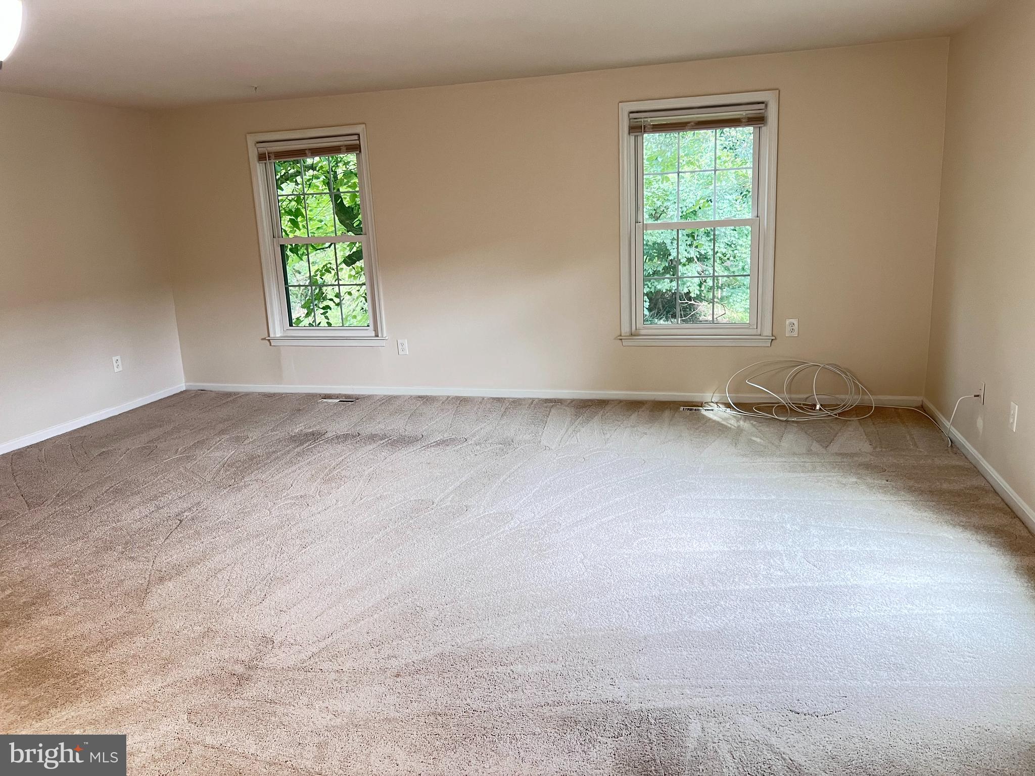 MT VERNON SQUARE - Residential Lease