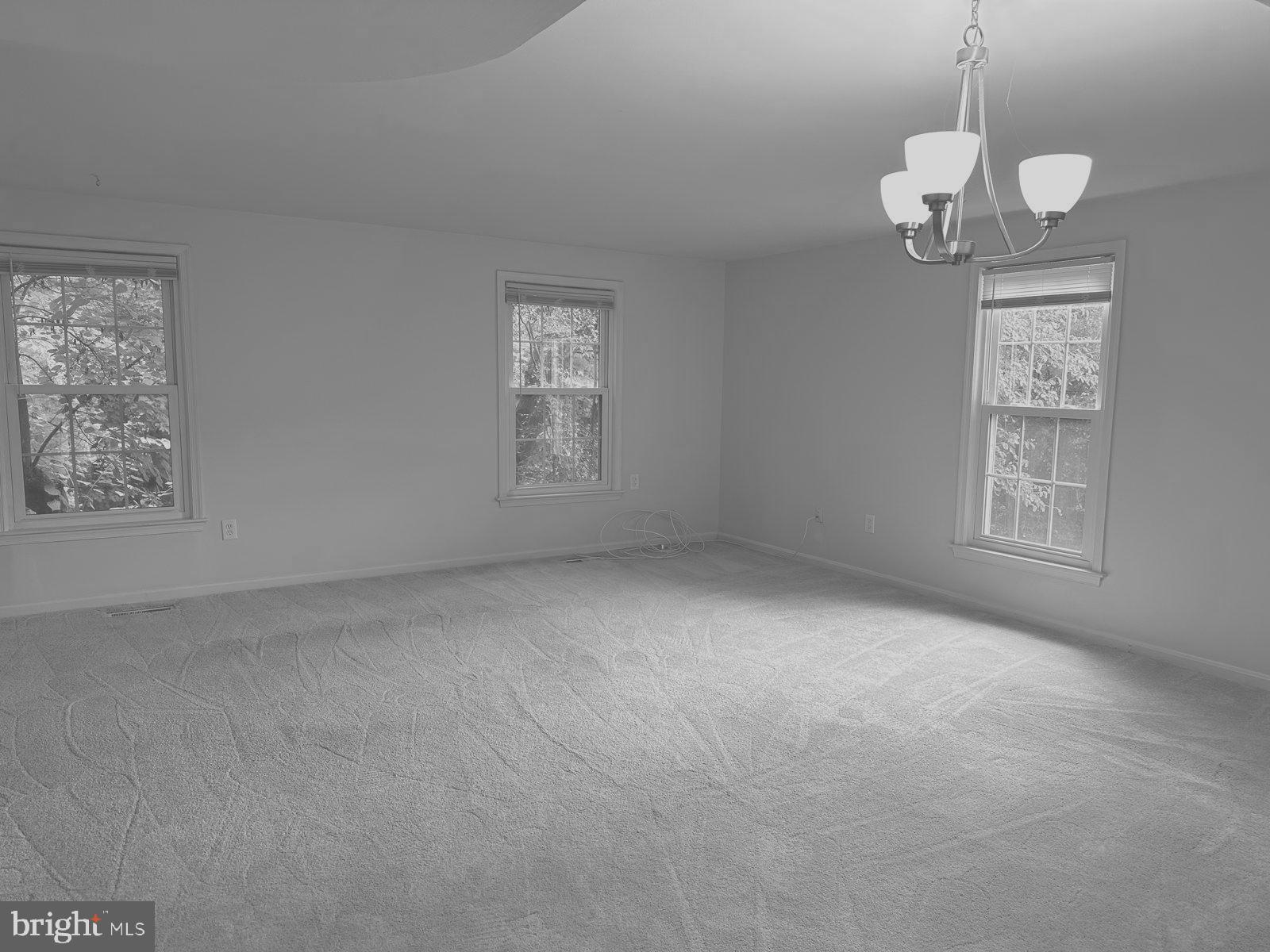 MT VERNON SQUARE - Residential Lease