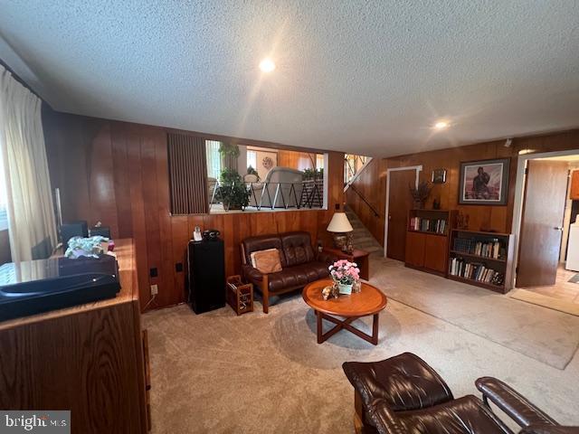 GREEN ACRES - Residential