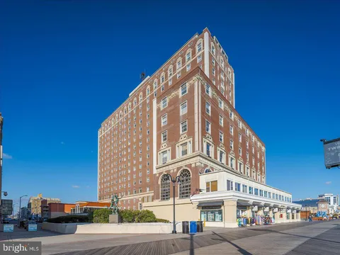 2721 Boardwalk Unit 1421, Atlantic City, NJ MLS: NJAC2015548