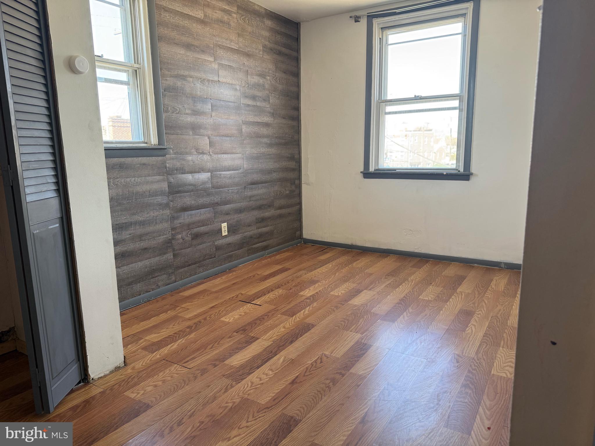 PHILADELPHIA - Residential