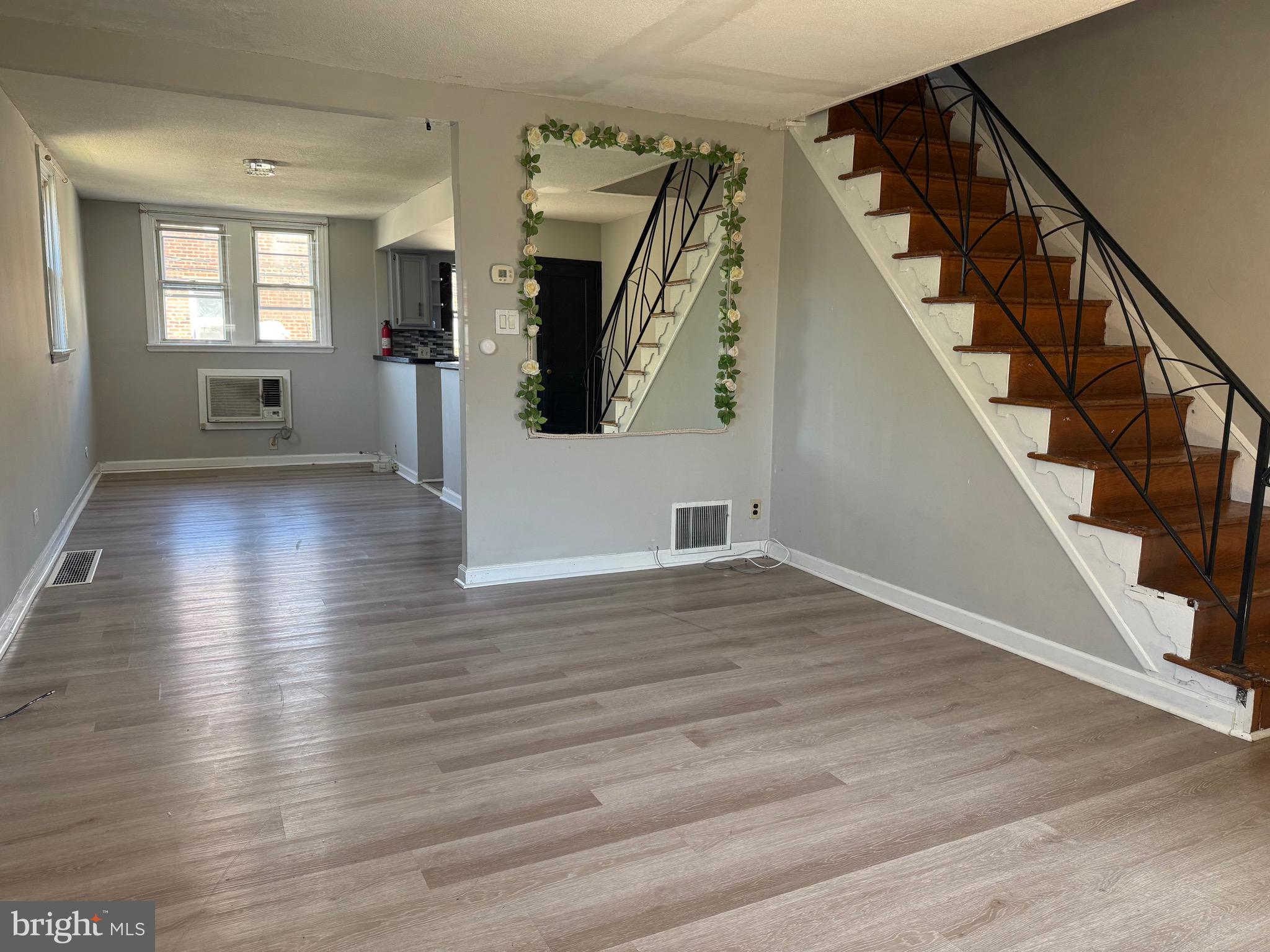 PHILADELPHIA - Residential