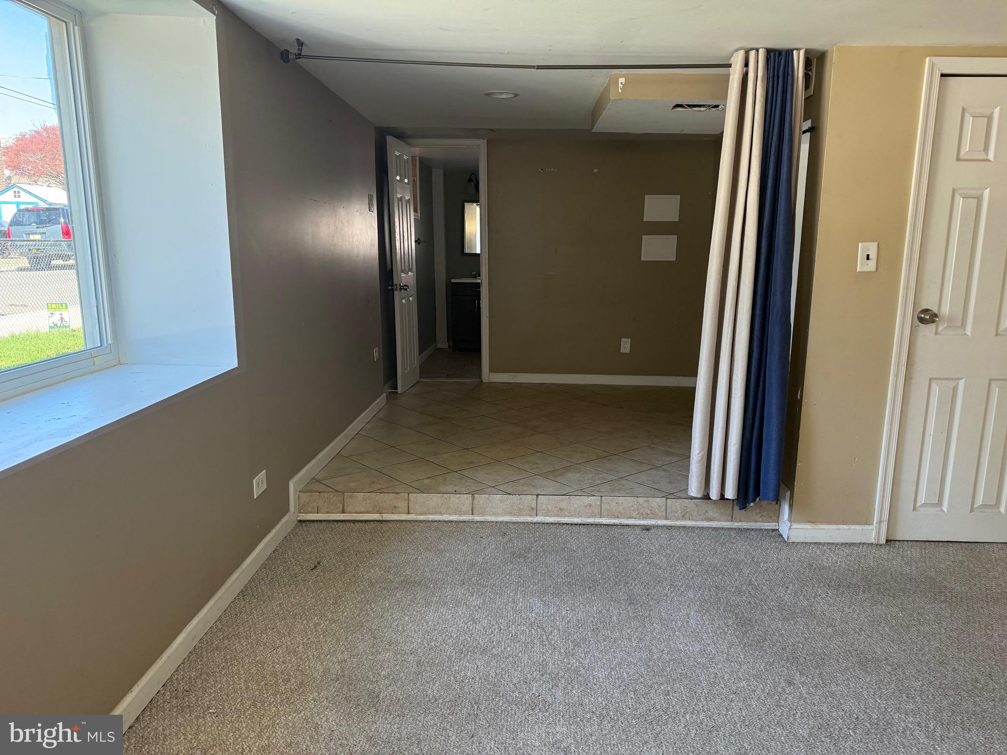 PHILADELPHIA - Residential