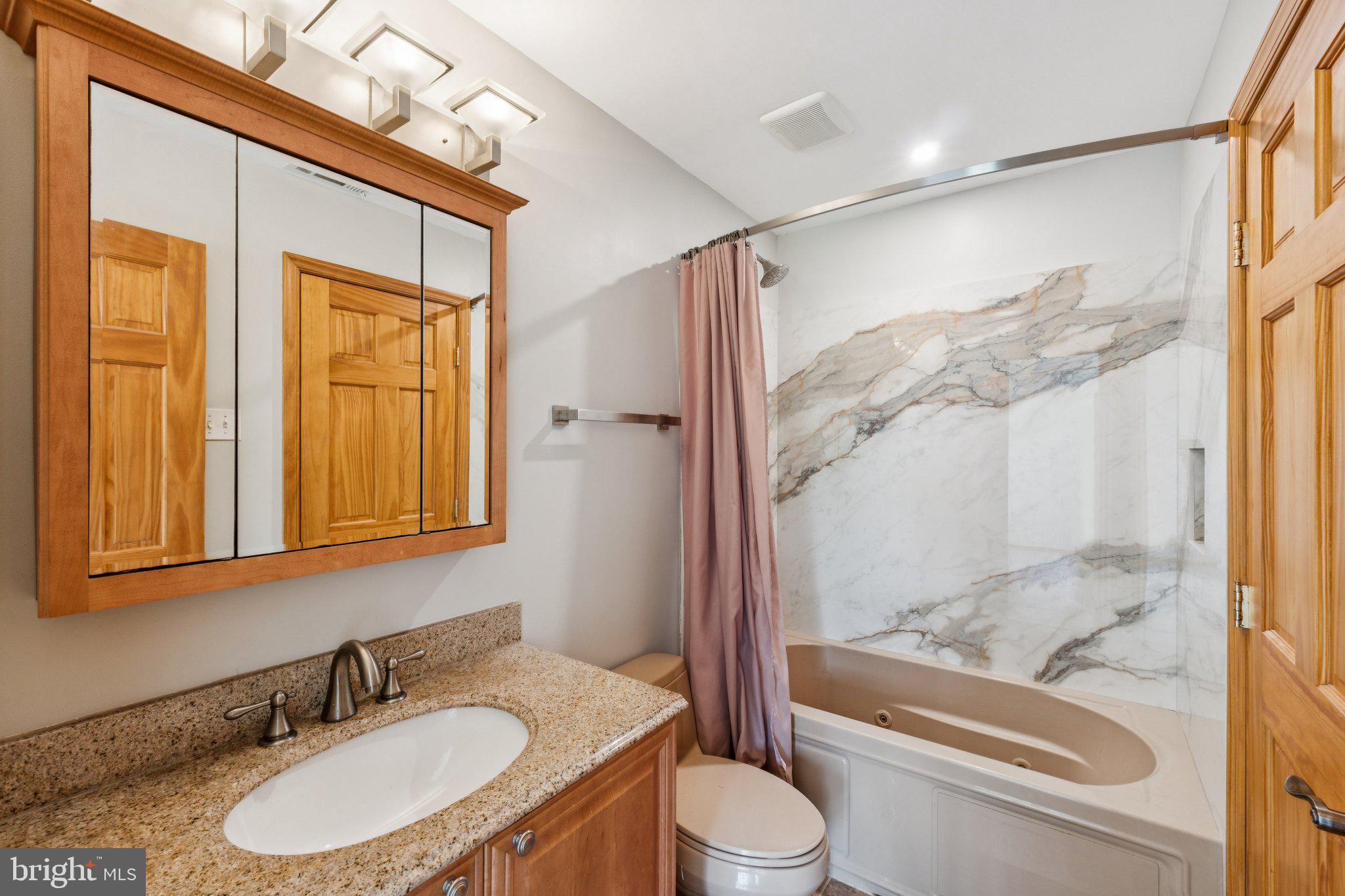 CHURCHILL TOWN SECTOR - Residential