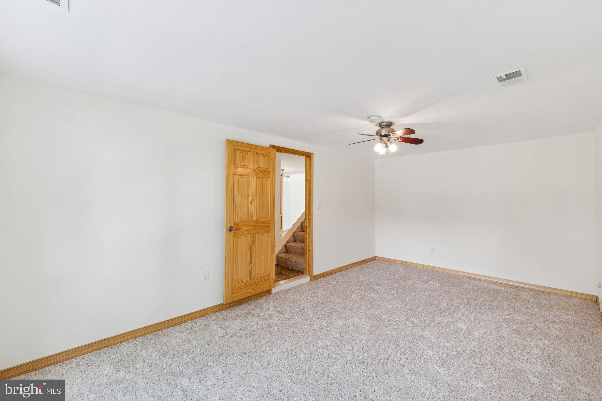 CHURCHILL TOWN SECTOR - Residential