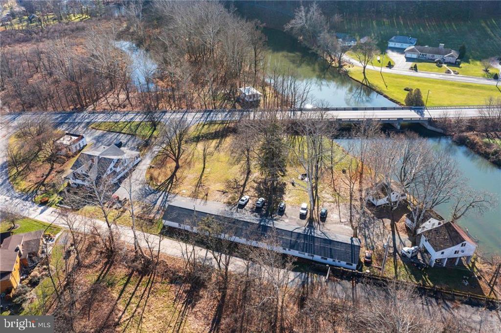 1563 OLD ROUTE 22