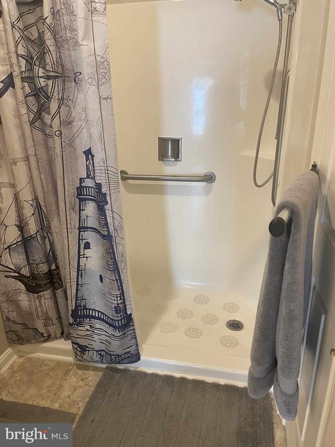 MALLARD LANDING - Residential