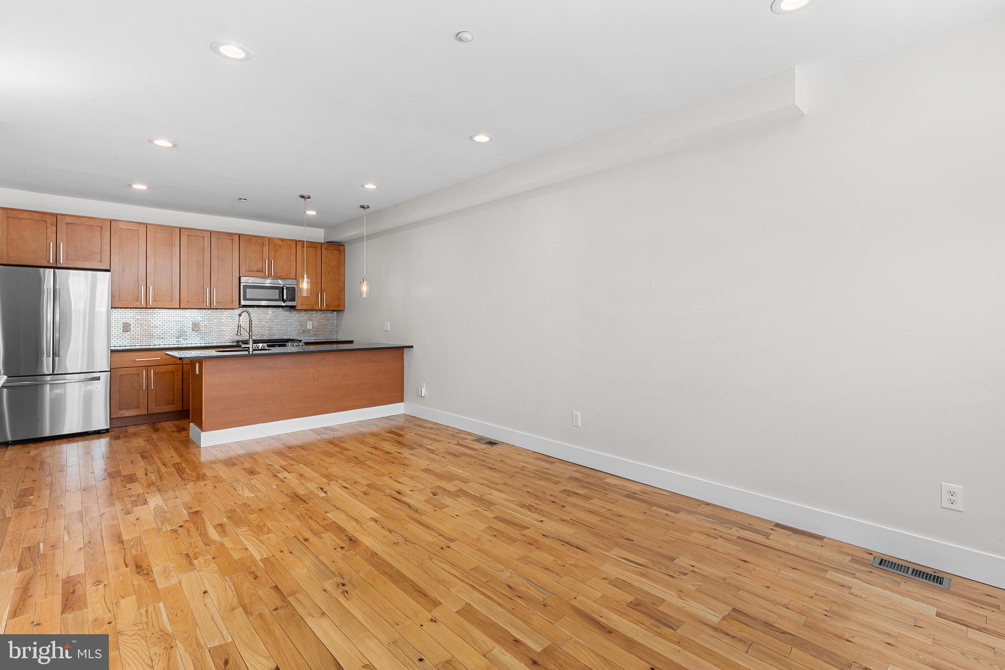 FRANCISVILLE - Residential