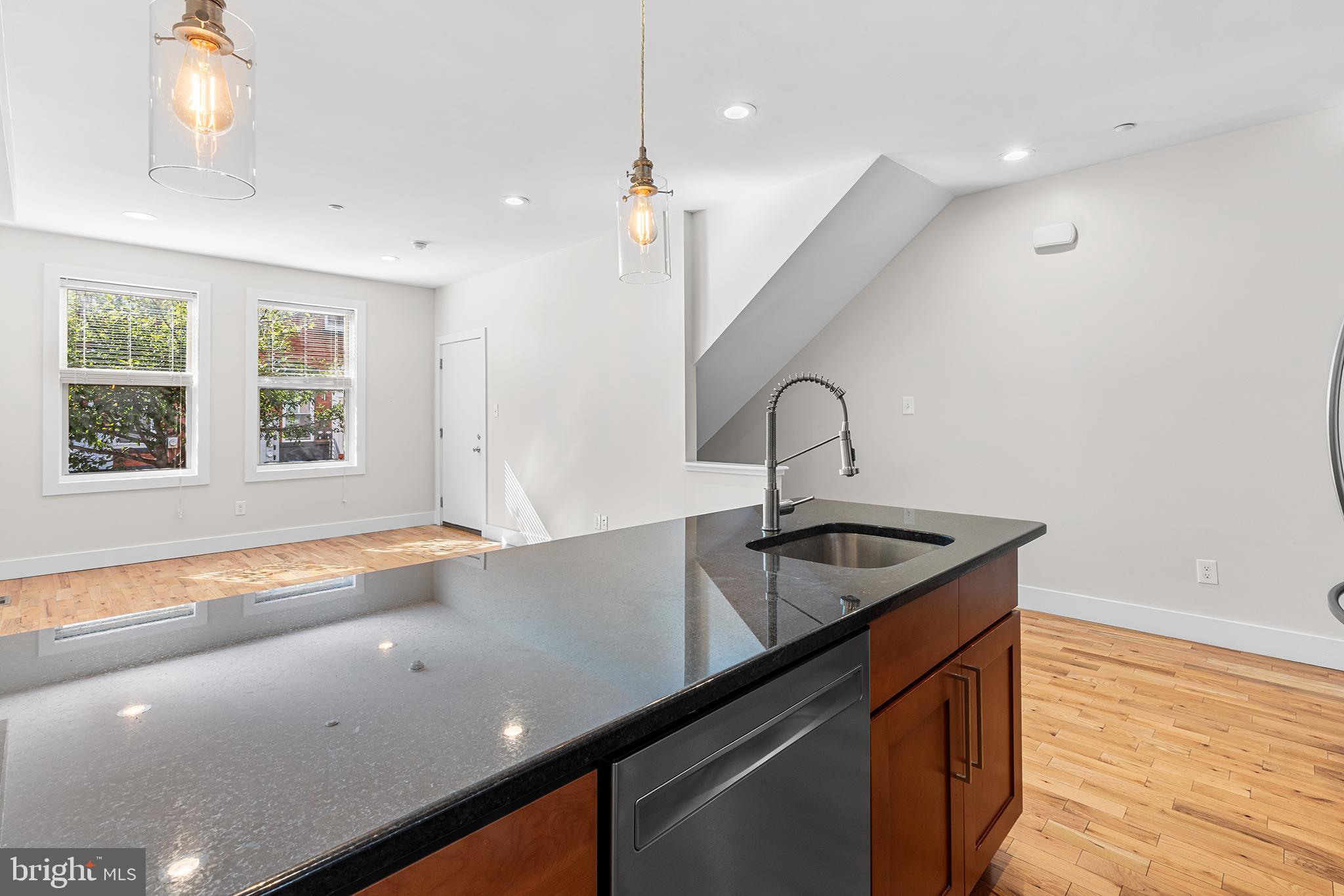 FRANCISVILLE - Residential