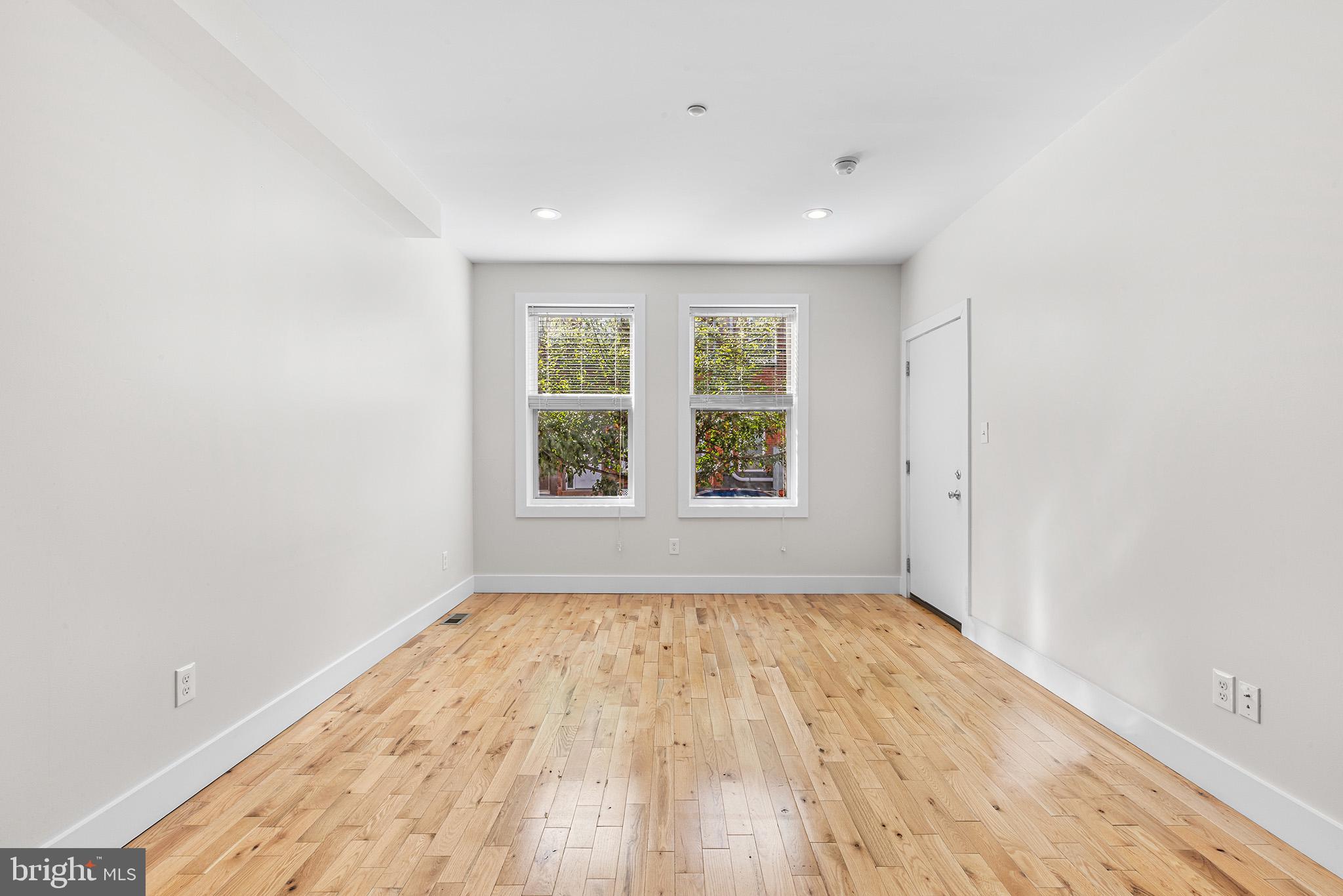 FRANCISVILLE - Residential