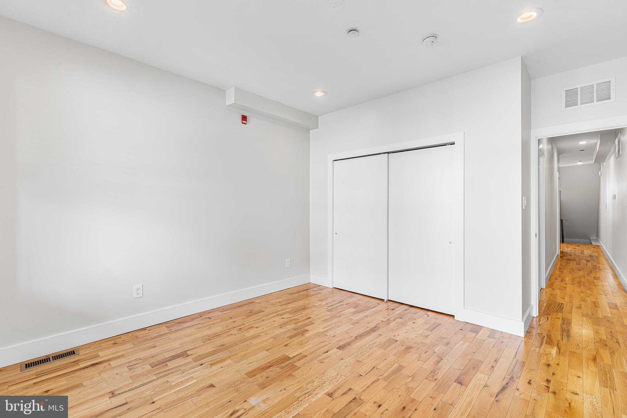 FRANCISVILLE - Residential