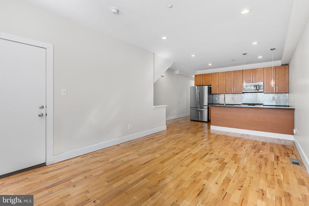Photo of 1607 - 00 Brown Street #1, PHILADELPHIA, PA 19130 (MLS # PAPH2551850)