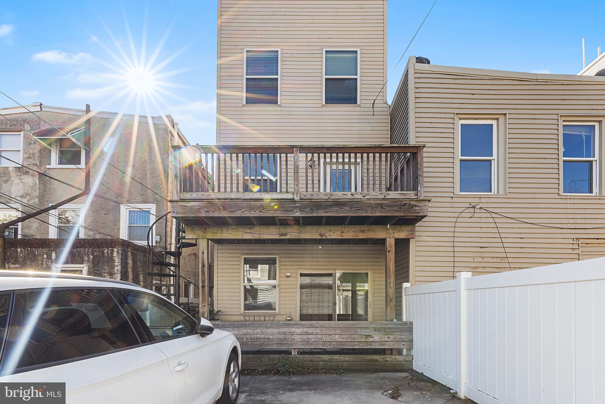 FRANCISVILLE - Residential