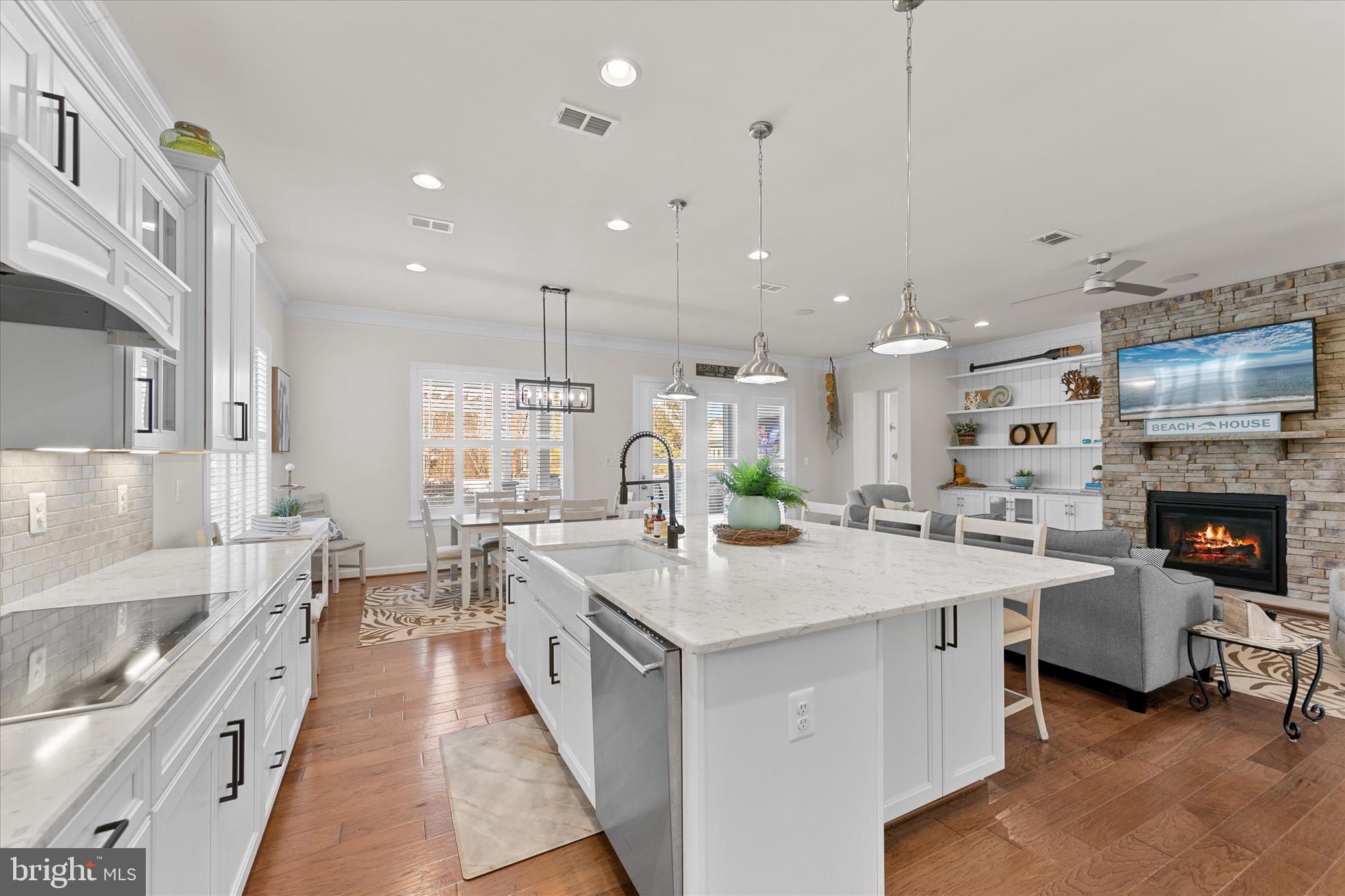 OCEAN VIEW BEACH CLUB - Residential