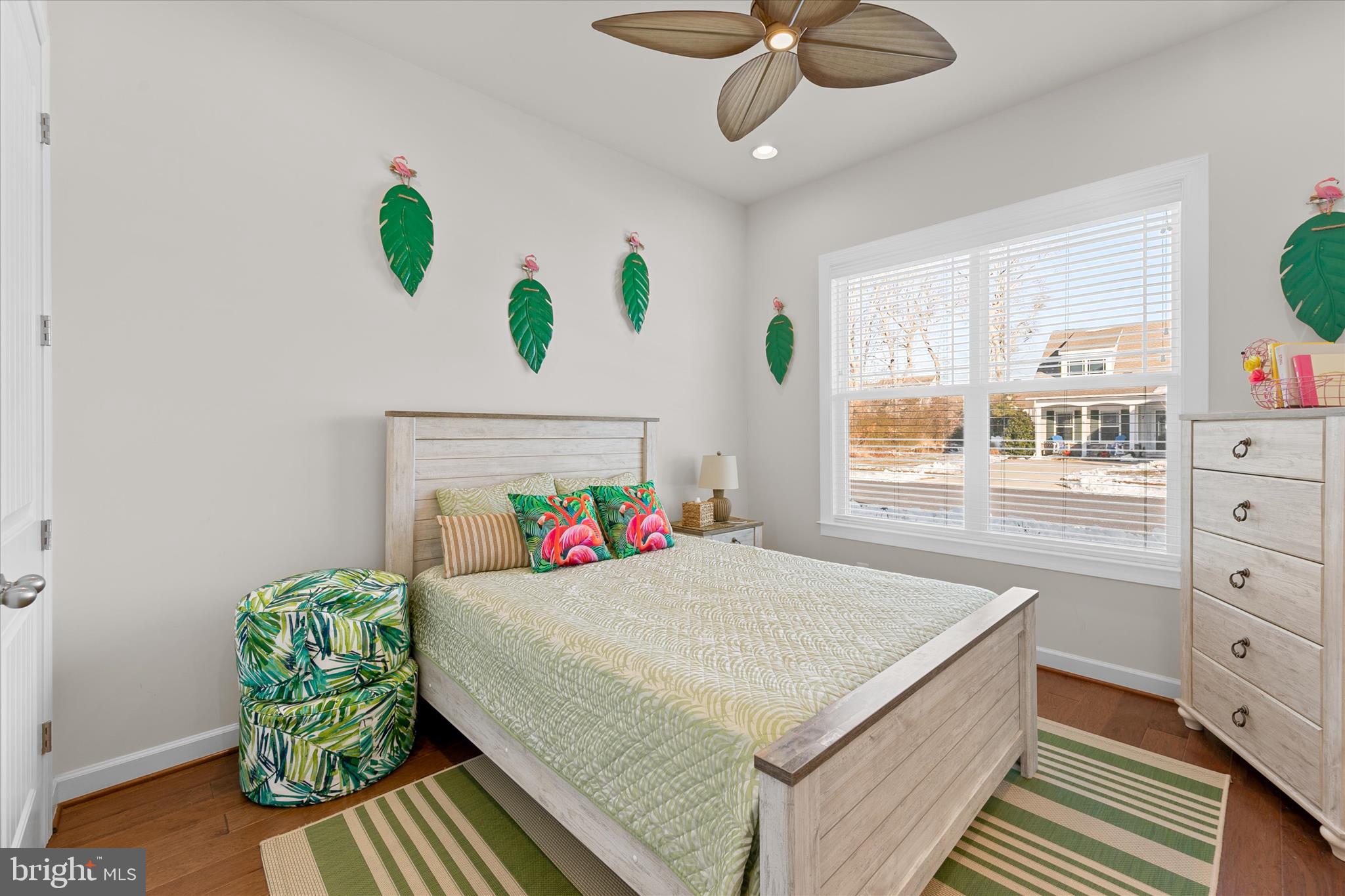 OCEAN VIEW BEACH CLUB - Residential