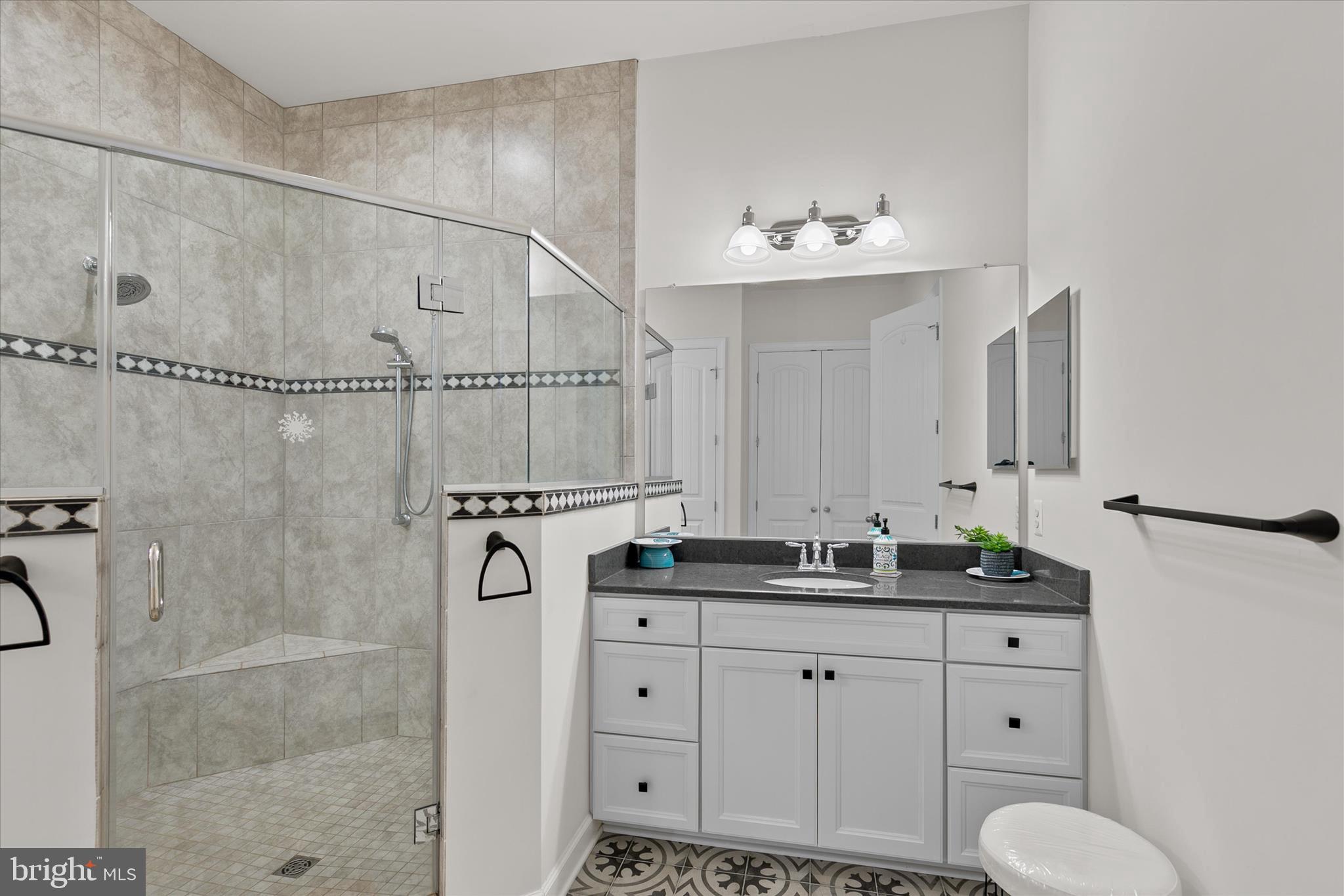 OCEAN VIEW BEACH CLUB - Residential