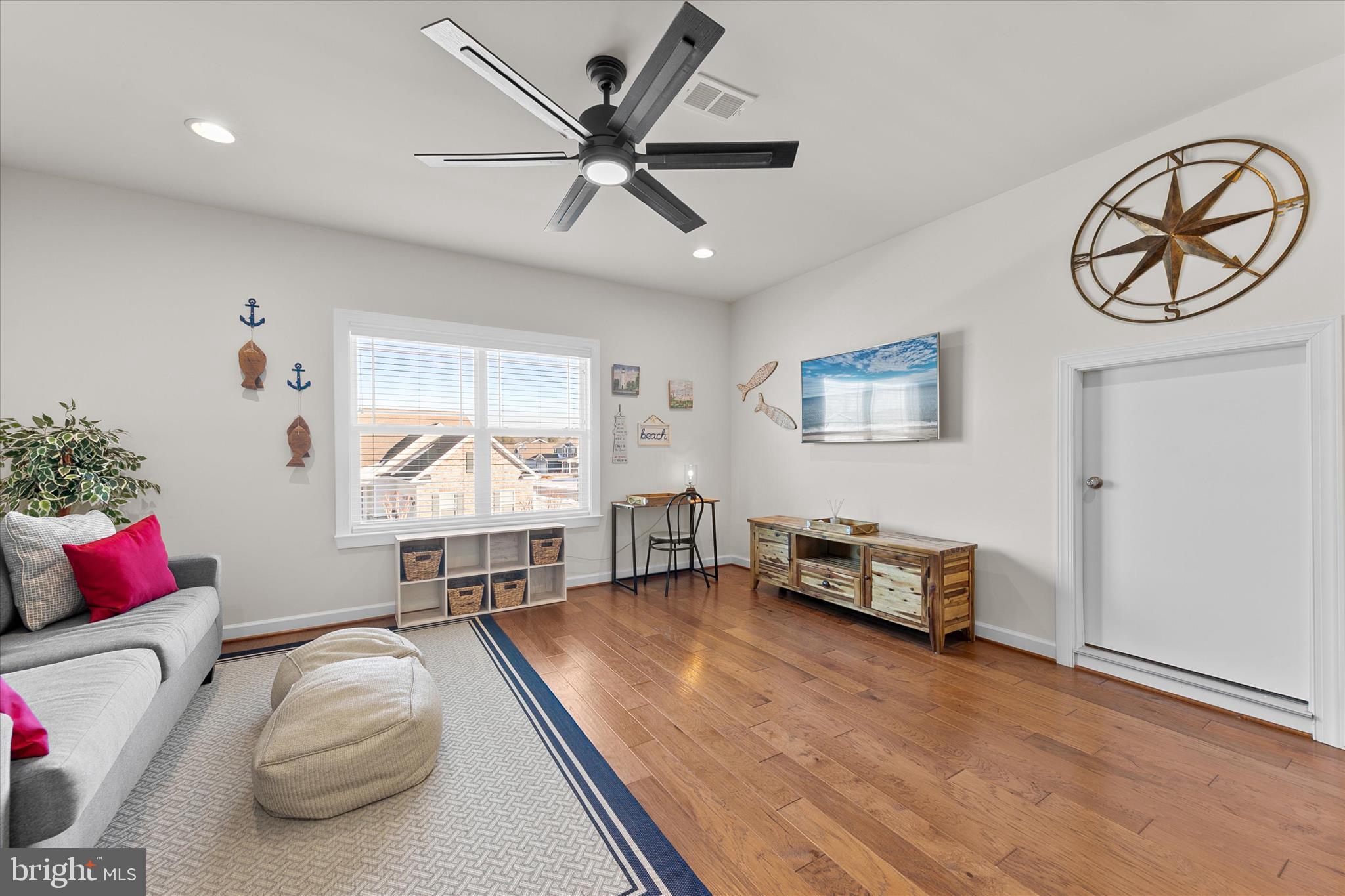 OCEAN VIEW BEACH CLUB - Residential