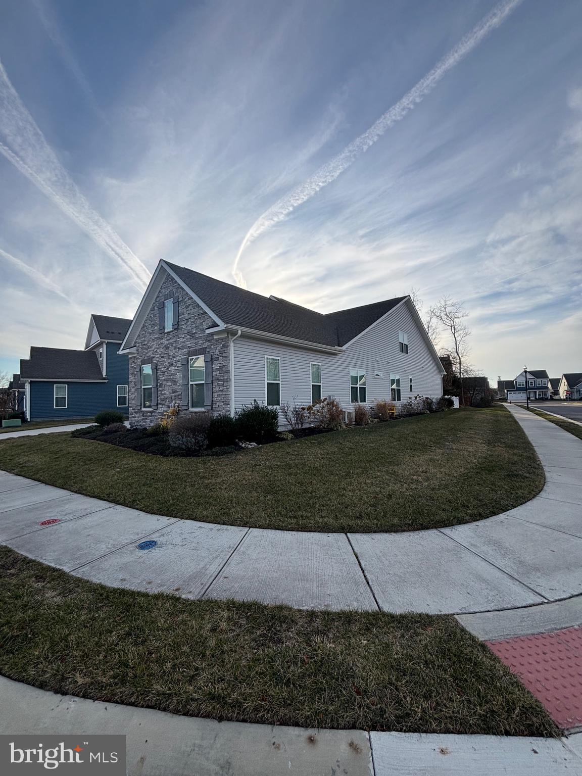 54 BEACH CLUB AVENUE