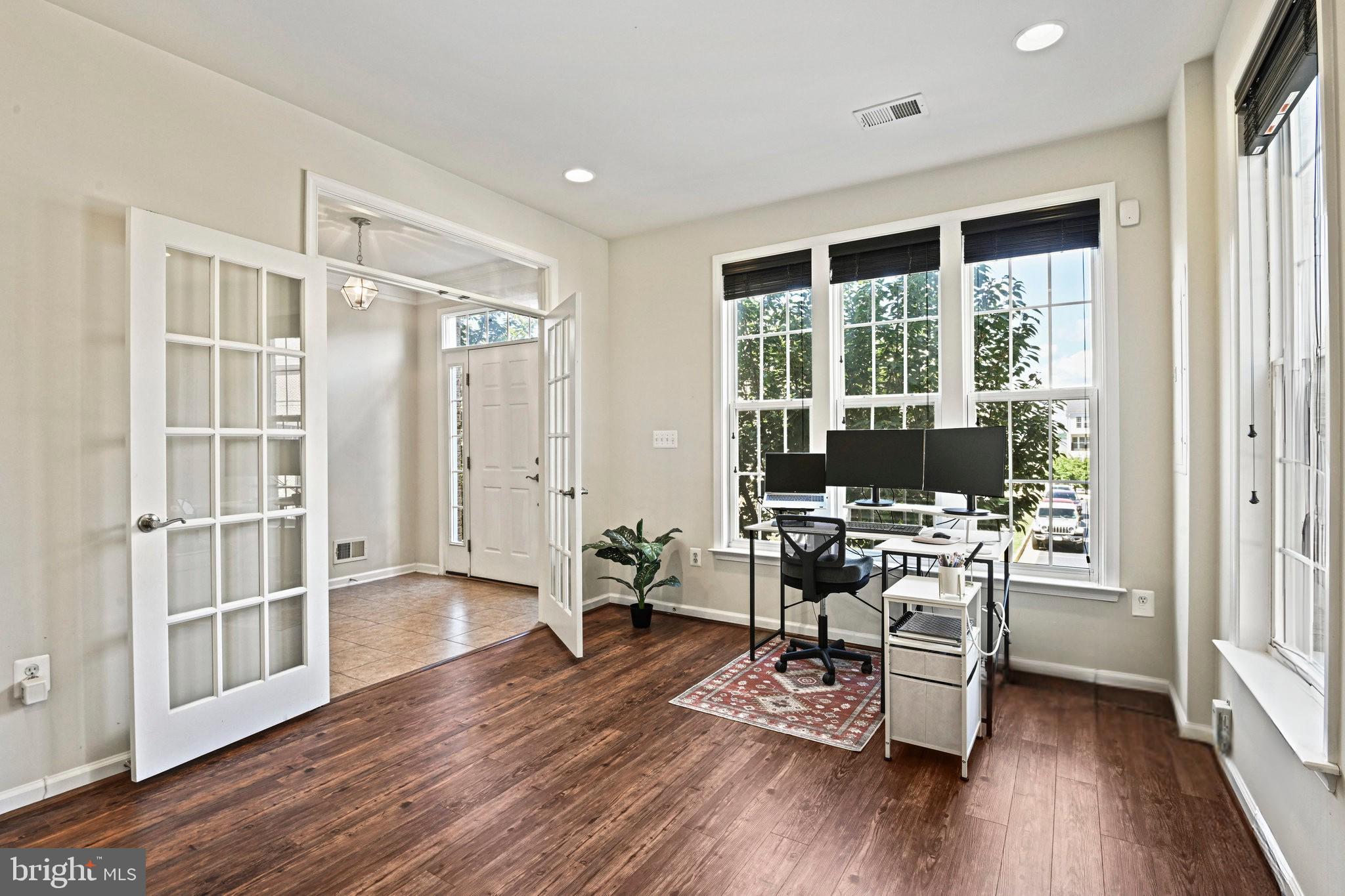 20658 SMOLLET TERRACE