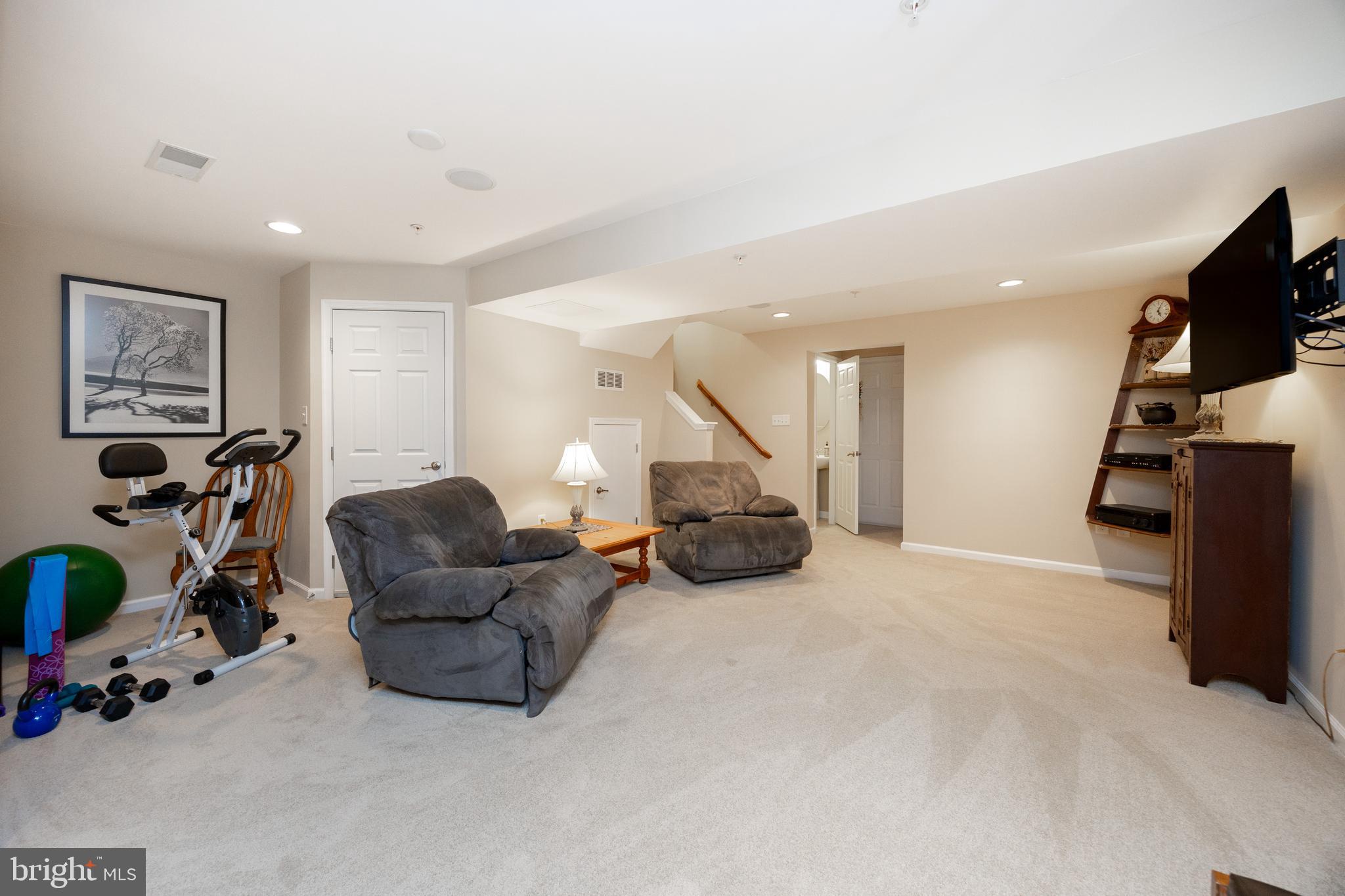 WINDLESTRAE - Residential