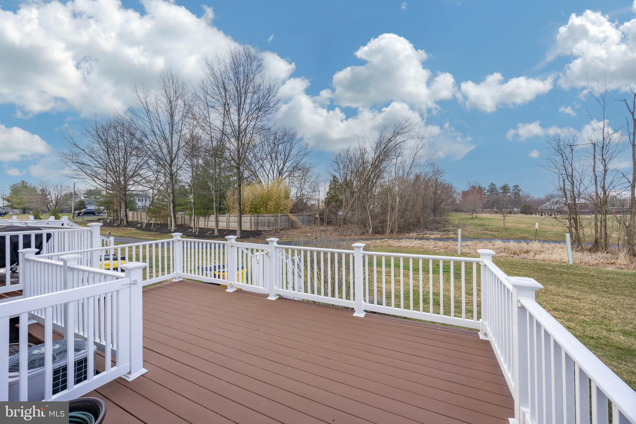 WINDLESTRAE - Residential