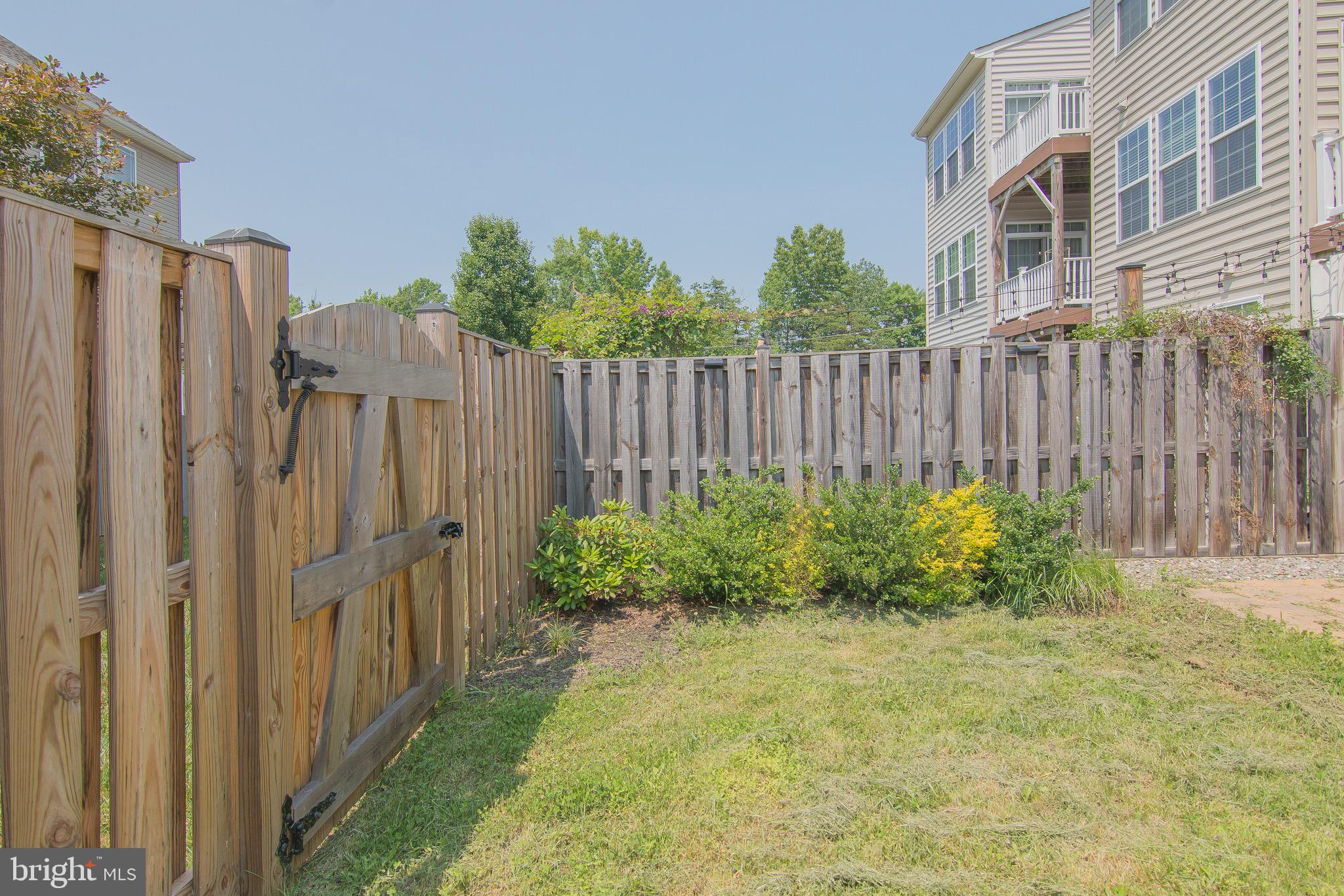 COLONIAL FORGE TOWNHOMES - Residential Lease