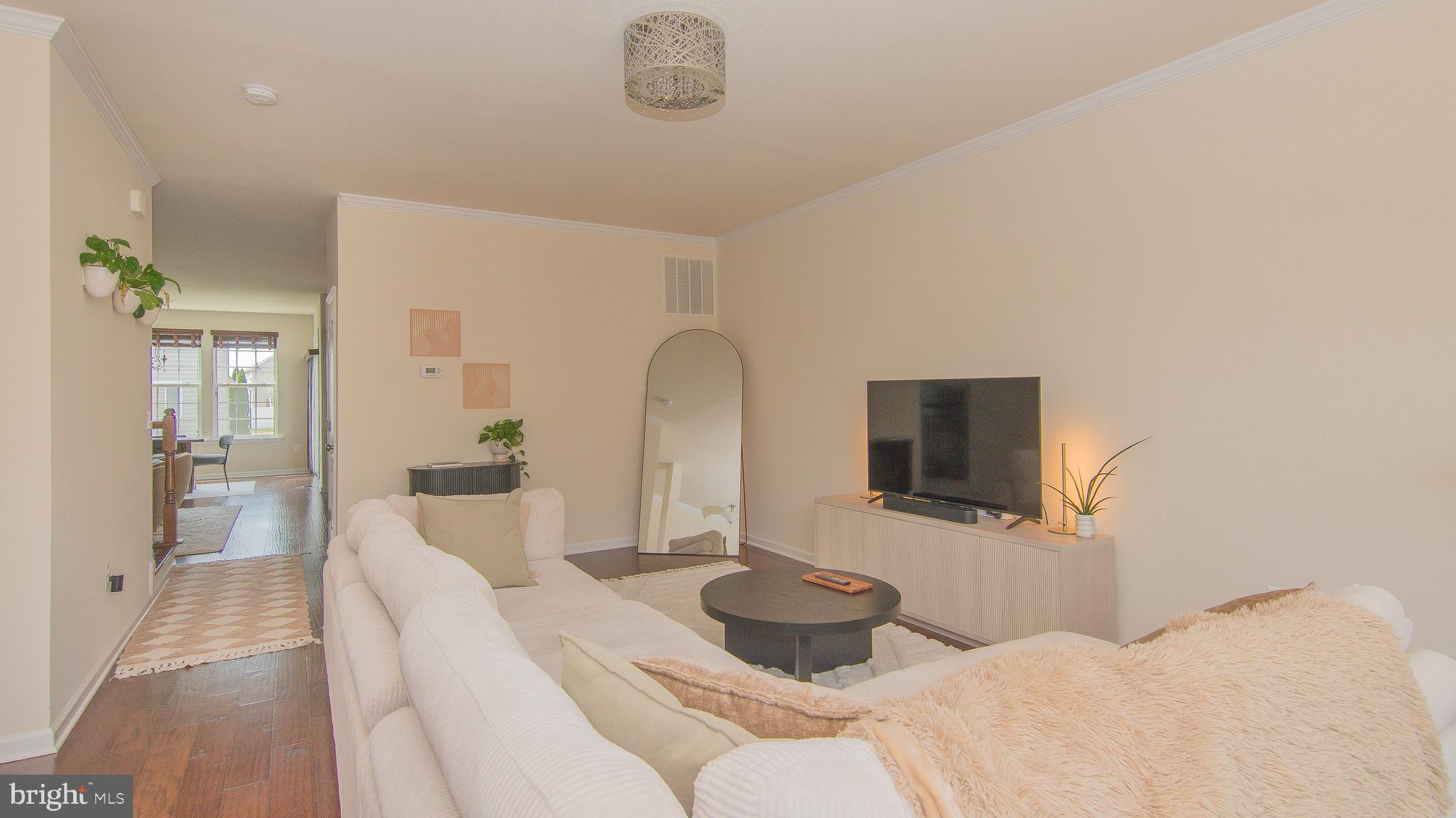 COLONIAL FORGE TOWNHOMES - Residential Lease