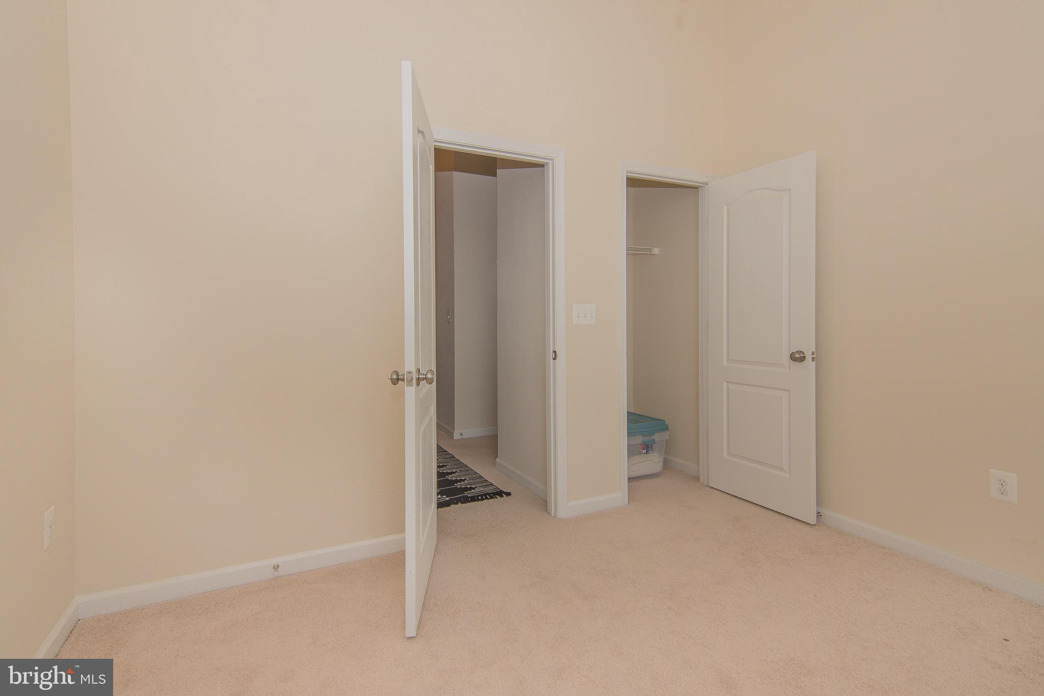 COLONIAL FORGE TOWNHOMES - Residential Lease