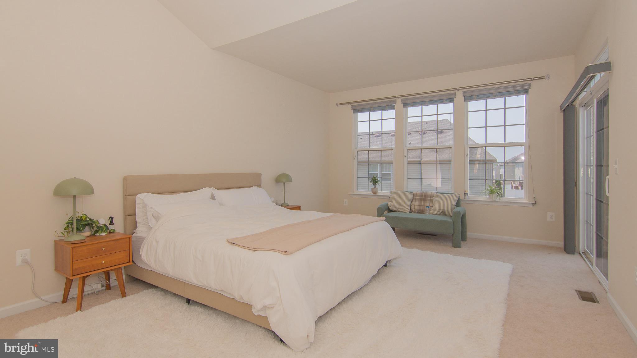 COLONIAL FORGE TOWNHOMES - Residential Lease