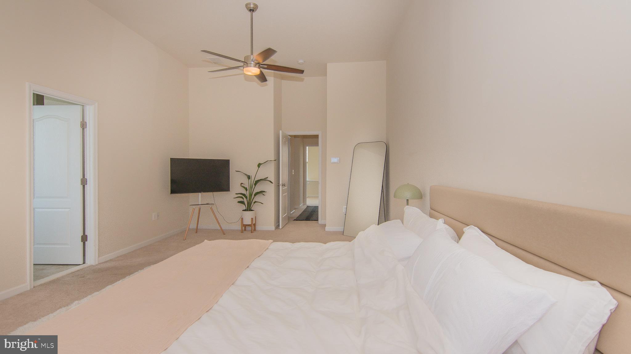 COLONIAL FORGE TOWNHOMES - Residential Lease