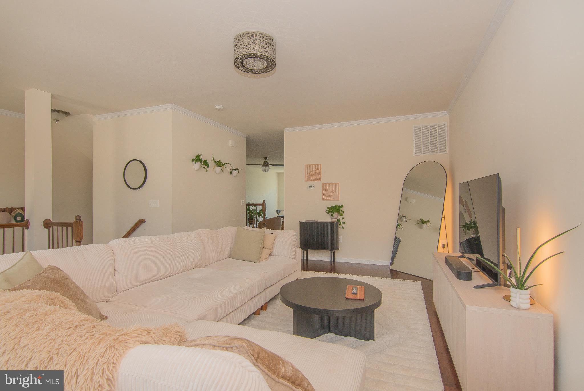 COLONIAL FORGE TOWNHOMES - Residential Lease