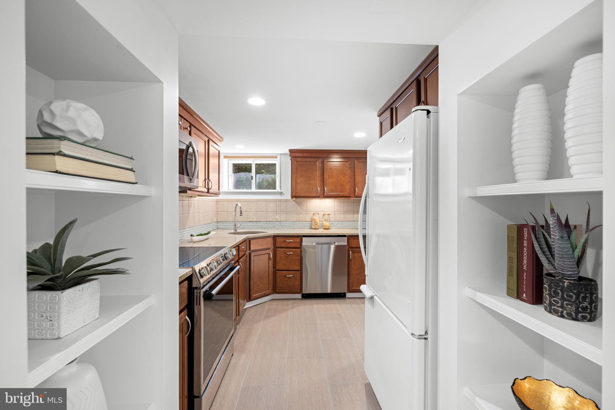 CHEVY CHASE - Residential