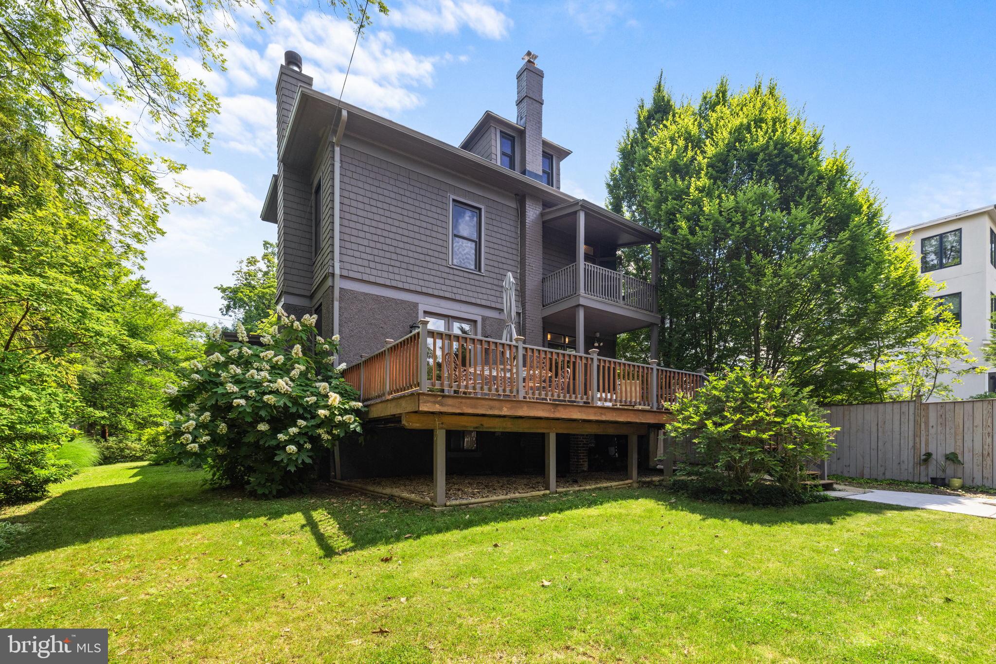 CHEVY CHASE - Residential