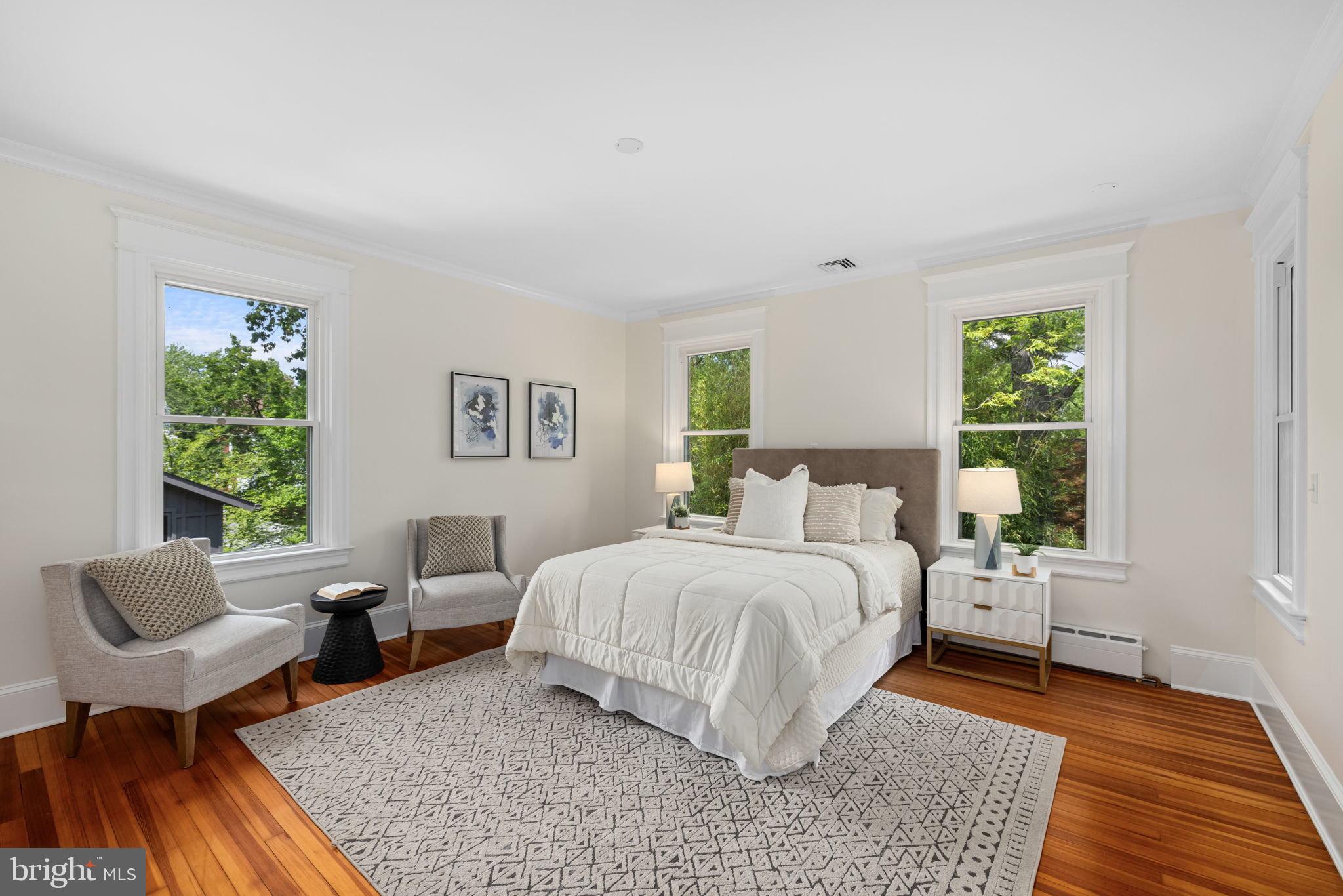 CHEVY CHASE - Residential