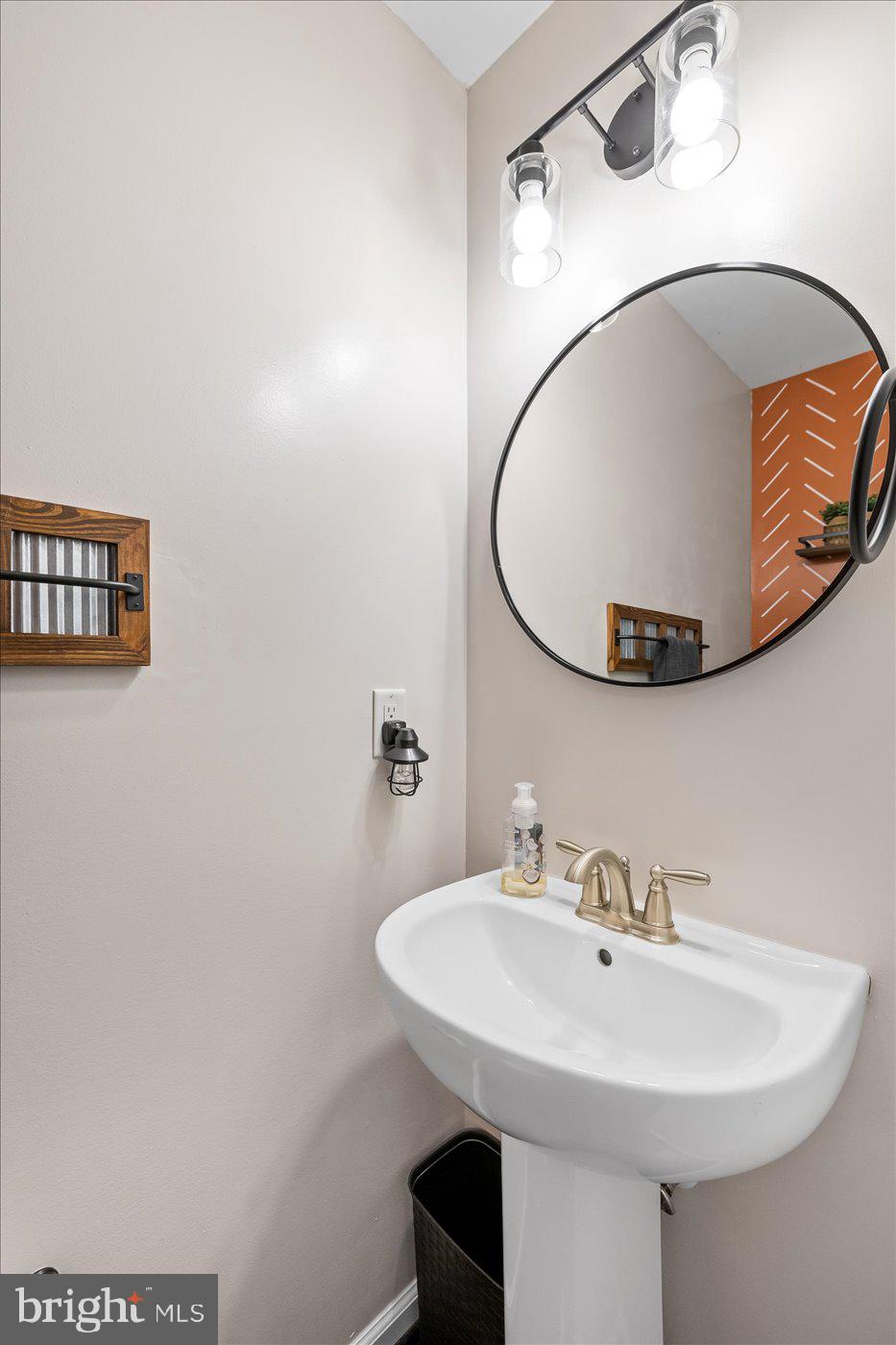 LAKE WILDERNESS - Residential