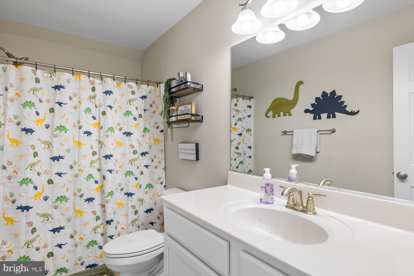 LAKE WILDERNESS - Residential