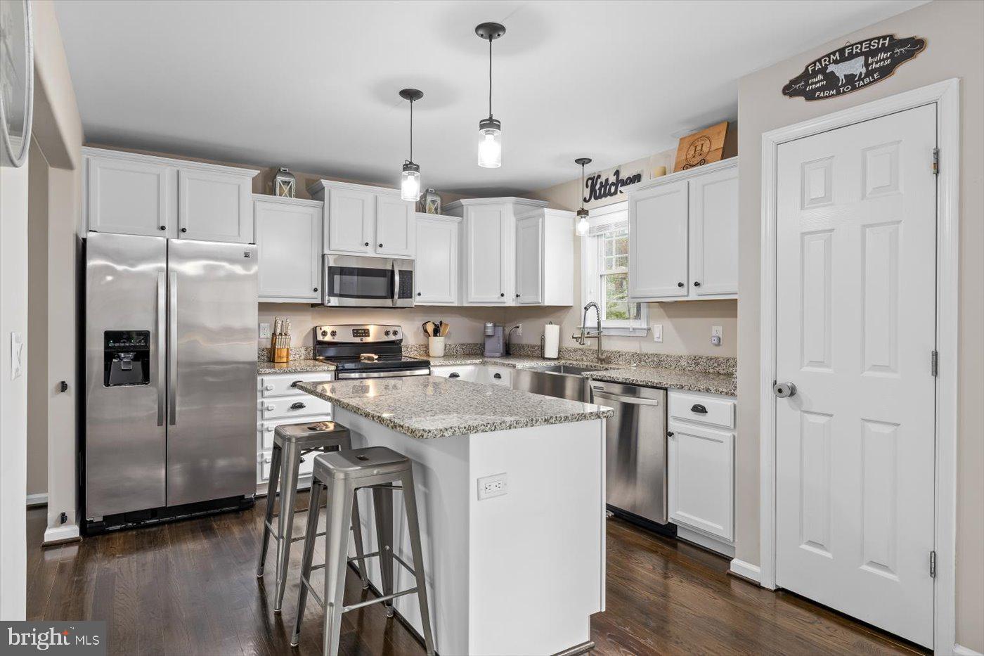 LAKE WILDERNESS - Residential