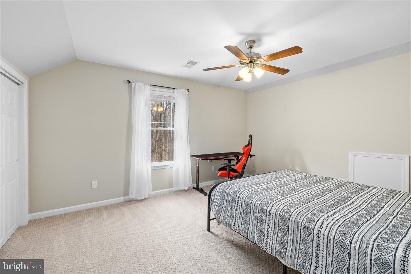 LAKE WILDERNESS - Residential