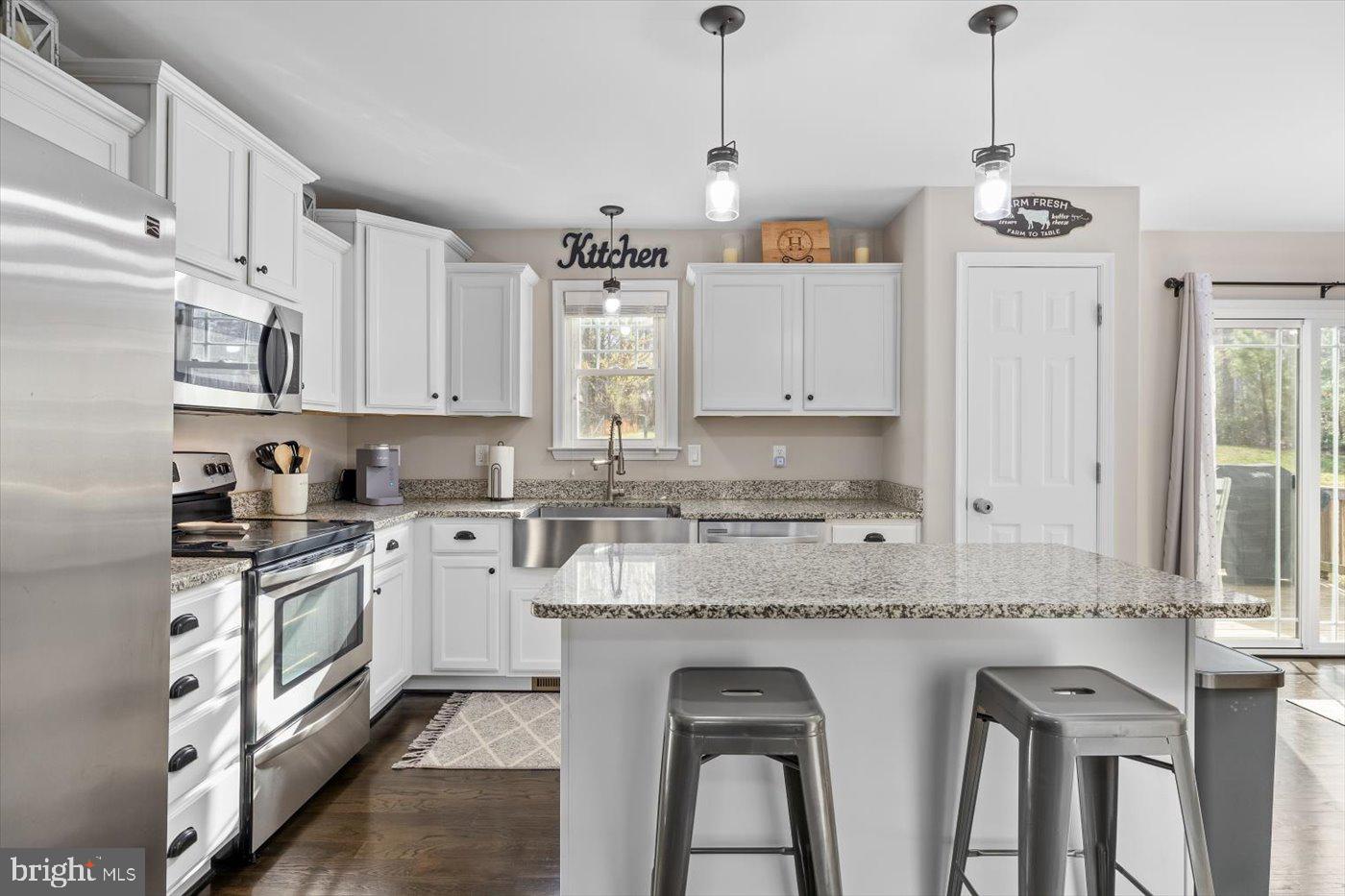 LAKE WILDERNESS - Residential