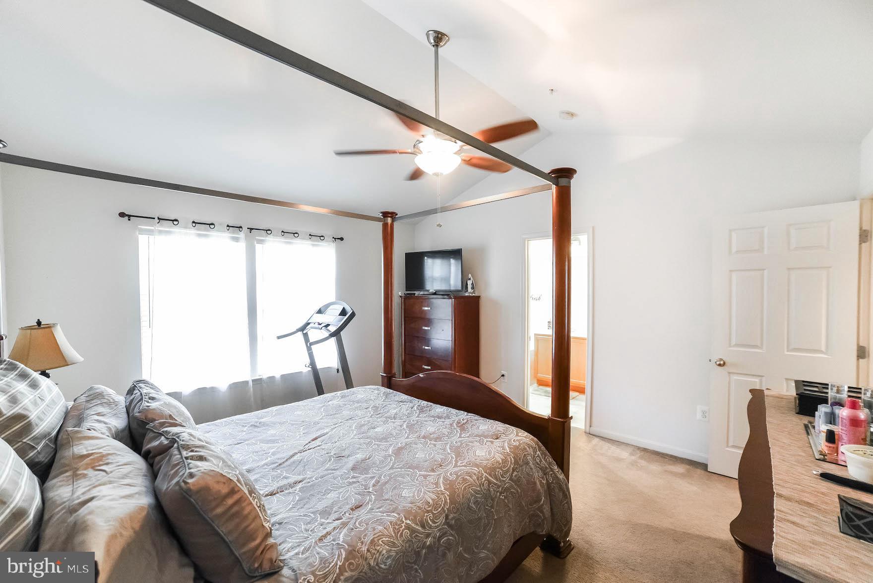 BEVERLY HILLS - Residential