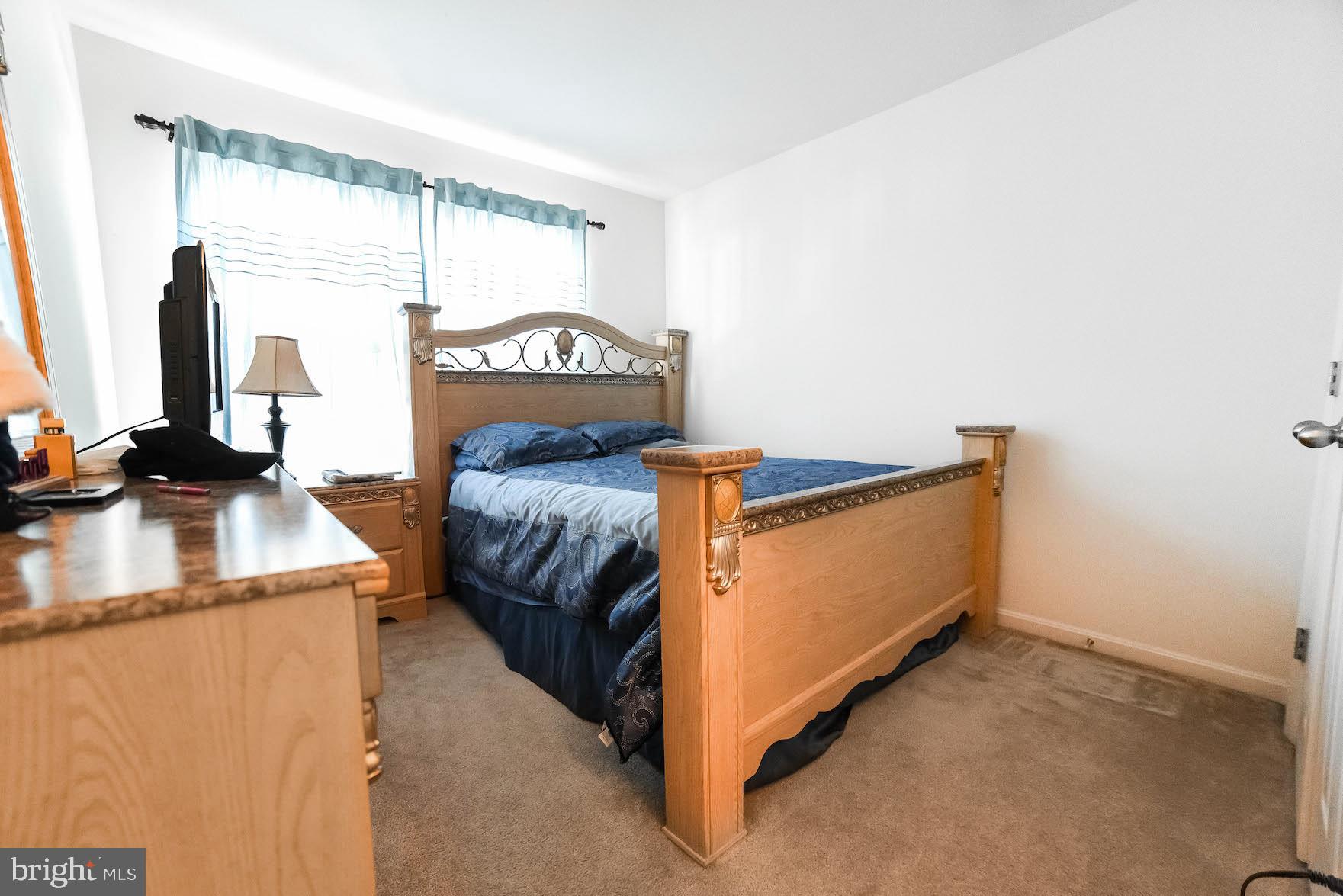 BEVERLY HILLS - Residential