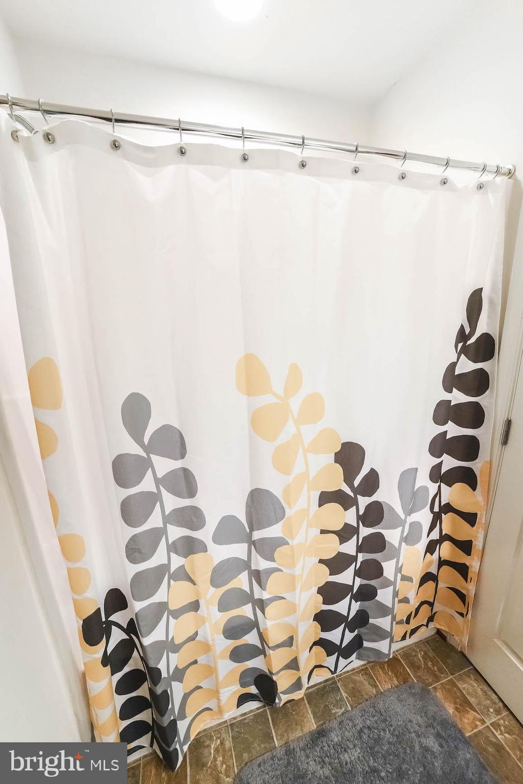 BEVERLY HILLS - Residential