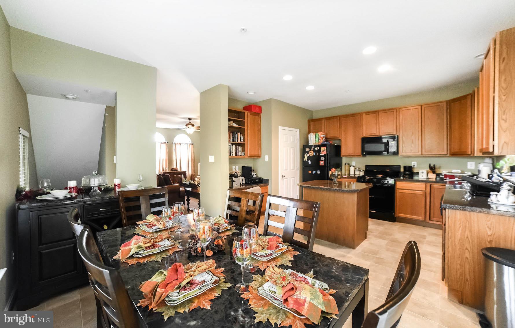 BEVERLY HILLS - Residential