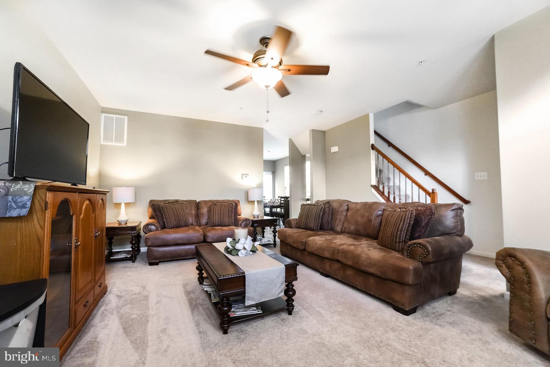 BEVERLY HILLS - Residential