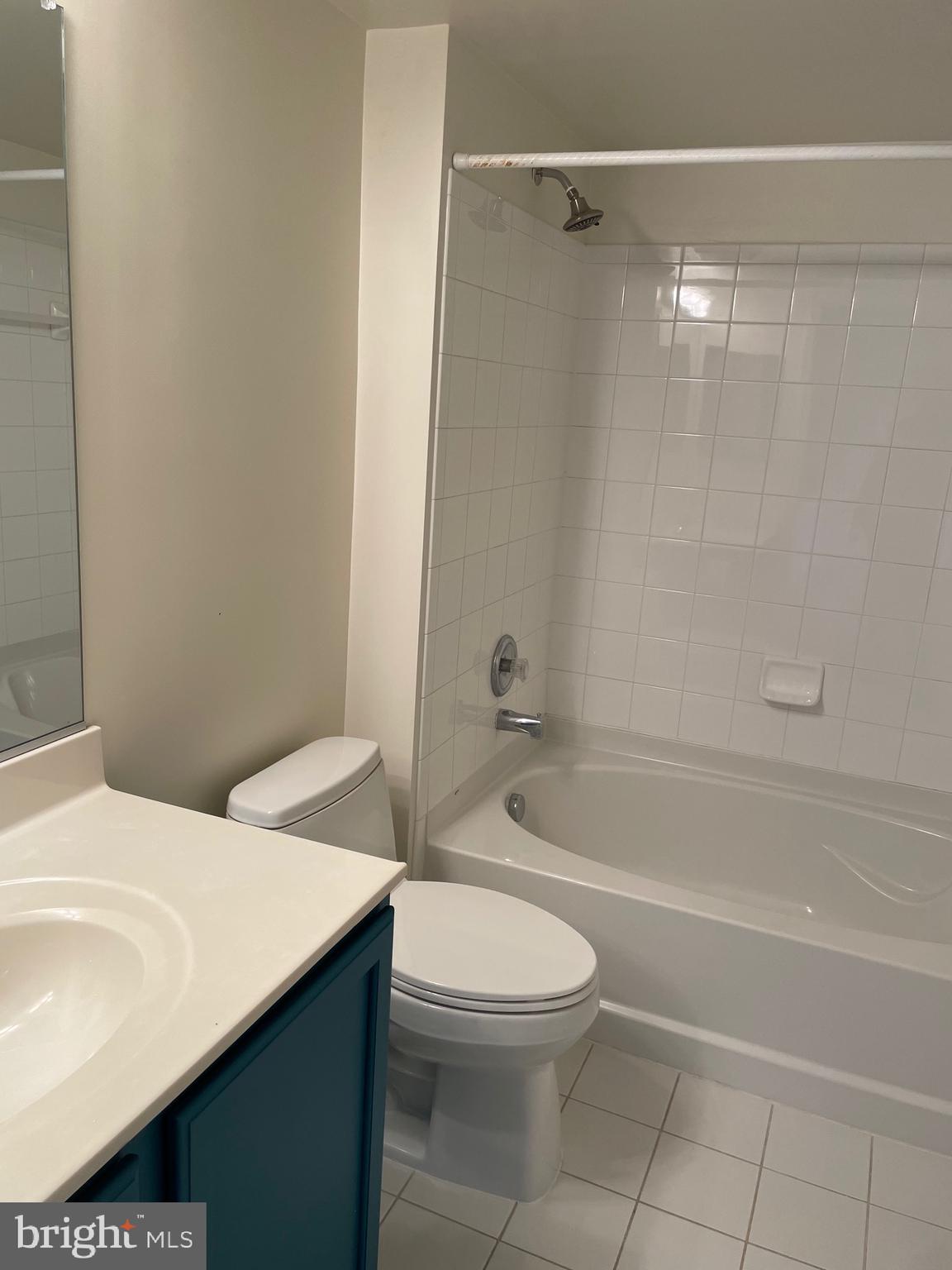 SILVER SPRING - Residential Lease