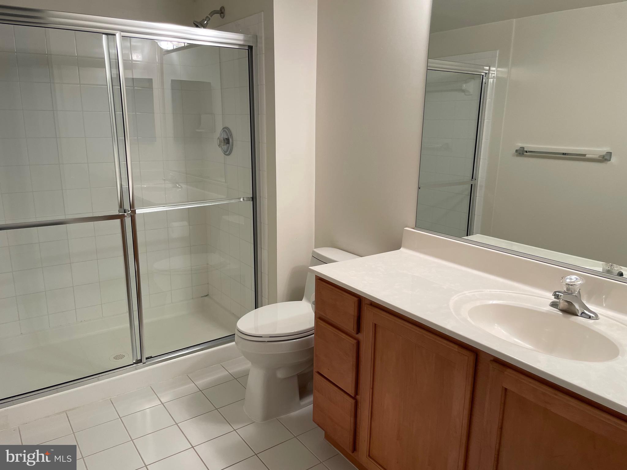 SILVER SPRING - Residential Lease