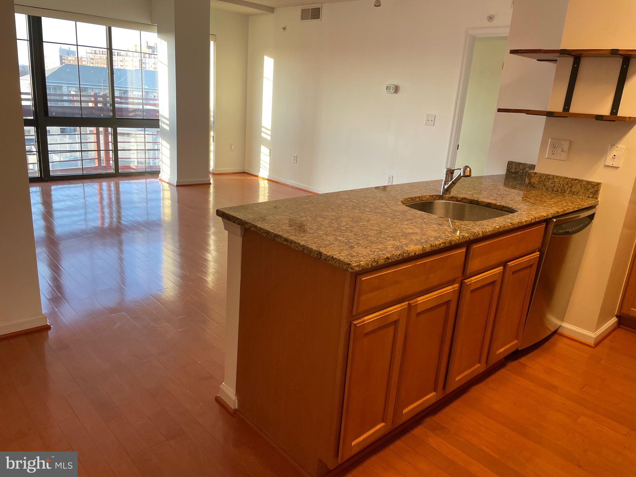SILVER SPRING - Residential Lease
