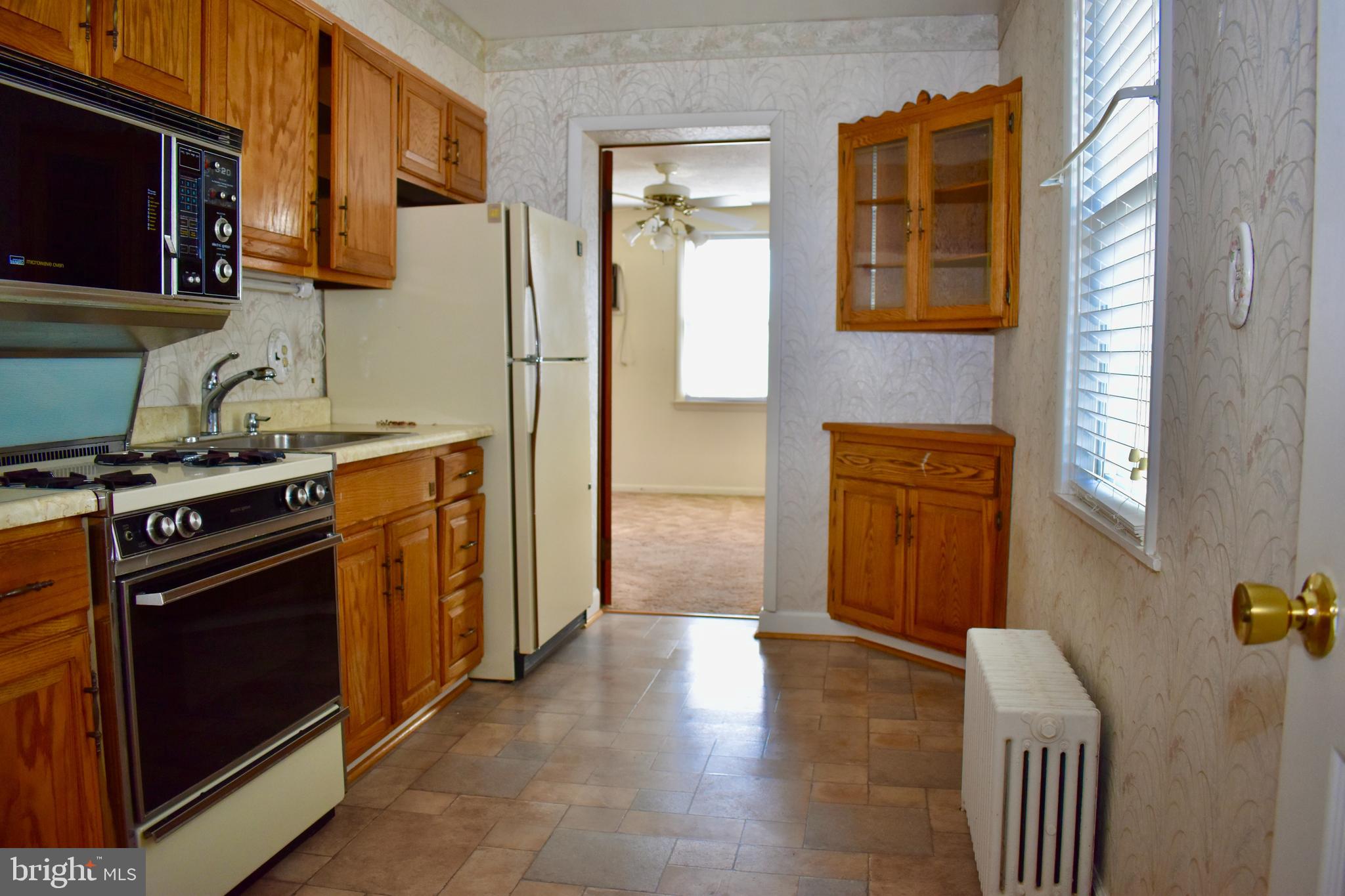 ARUNDEL GARDENS - Residential