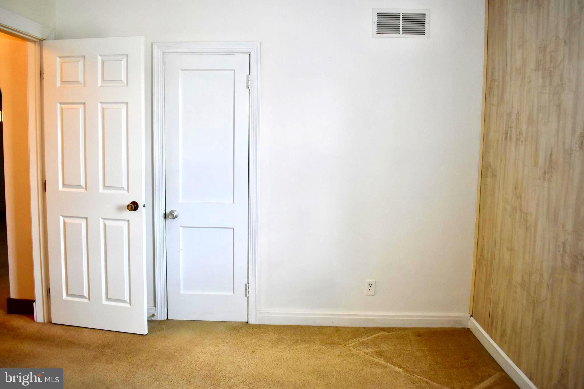 ARUNDEL GARDENS - Residential