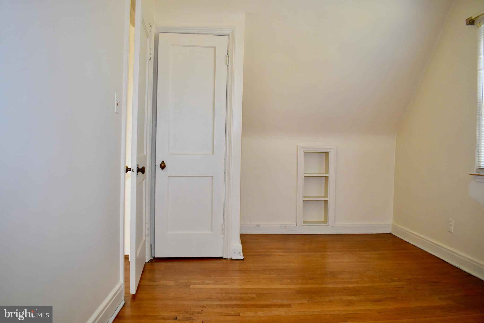 ARUNDEL GARDENS - Residential